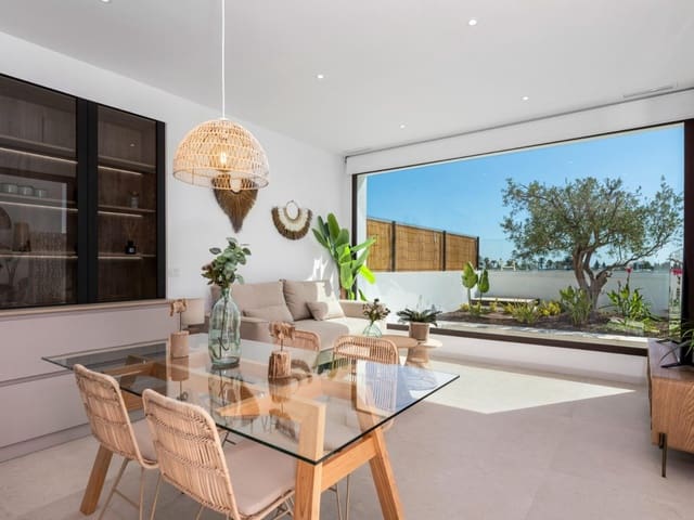 3 makuuhuone Huvila myytävänä paikassa Las Lomas de Rame - Bahía Bella, Los Alcázares mukana uima-altaan 
autotalli - 559 900 € (Ref: 9585956)