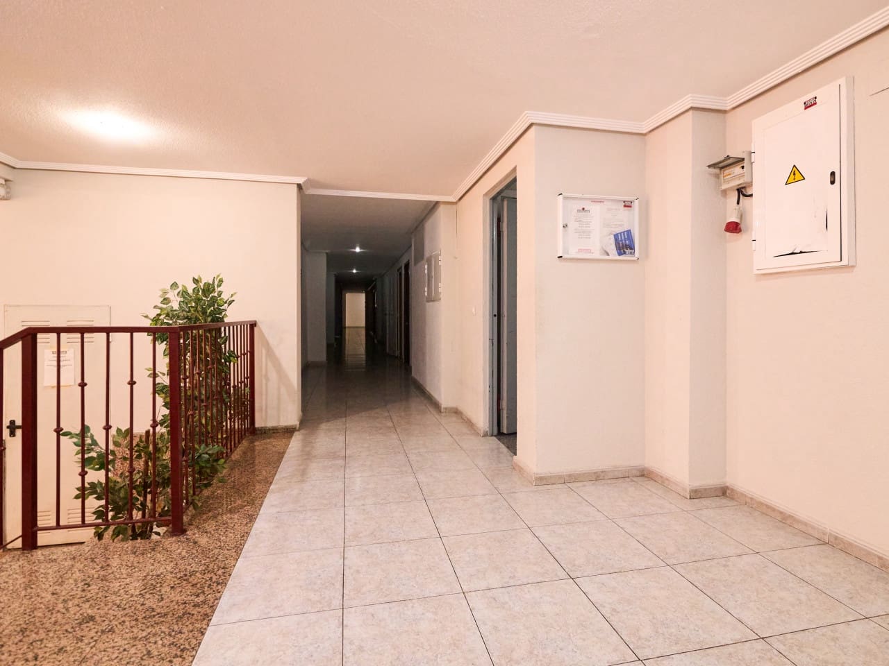 2 quarto Apartamento para venda em Torrevieja com piscina - 128 000 € (Ref: 9593304)