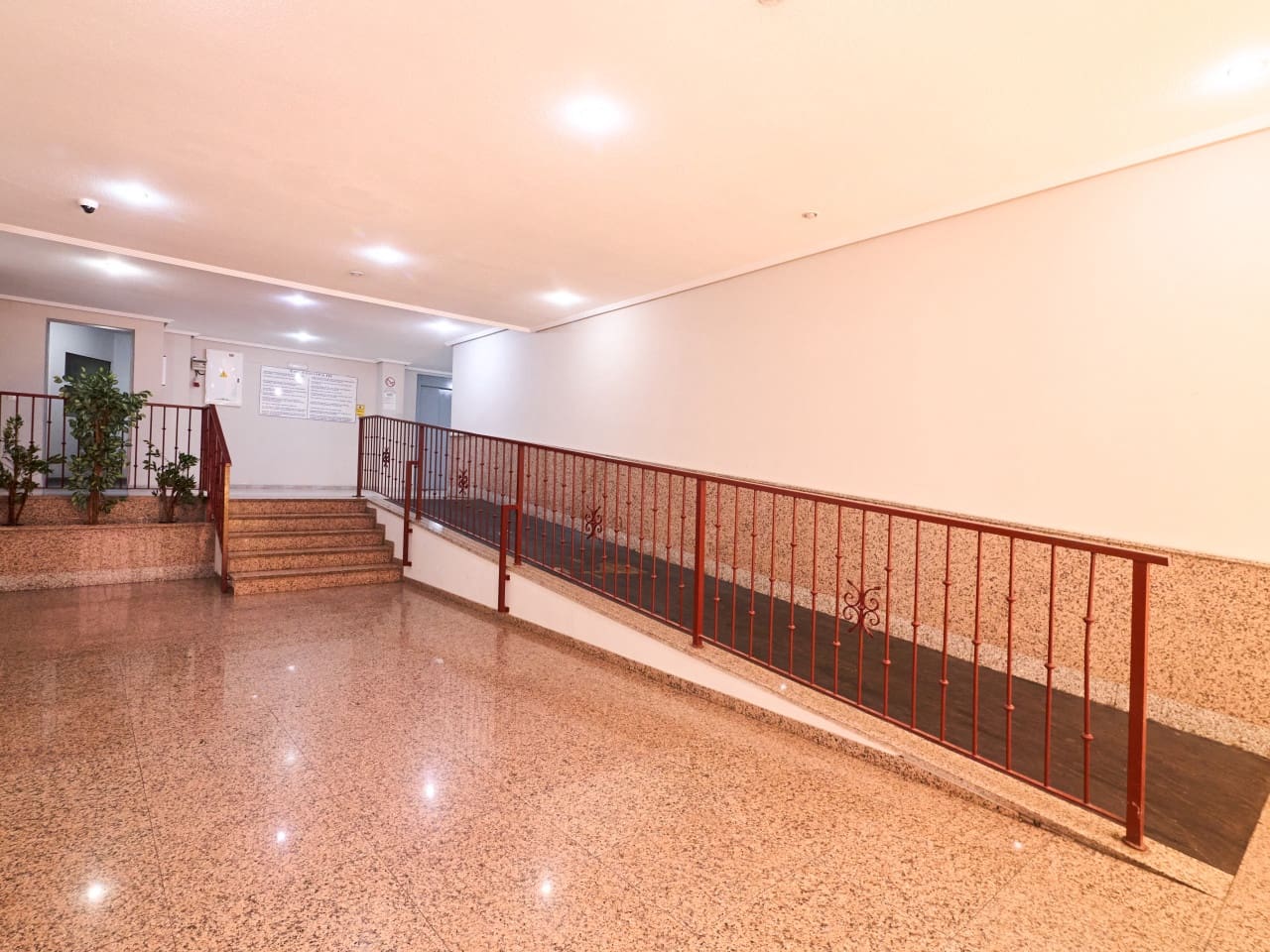 2 quarto Apartamento para venda em Torrevieja com piscina - 128 000 € (Ref: 9593304)
