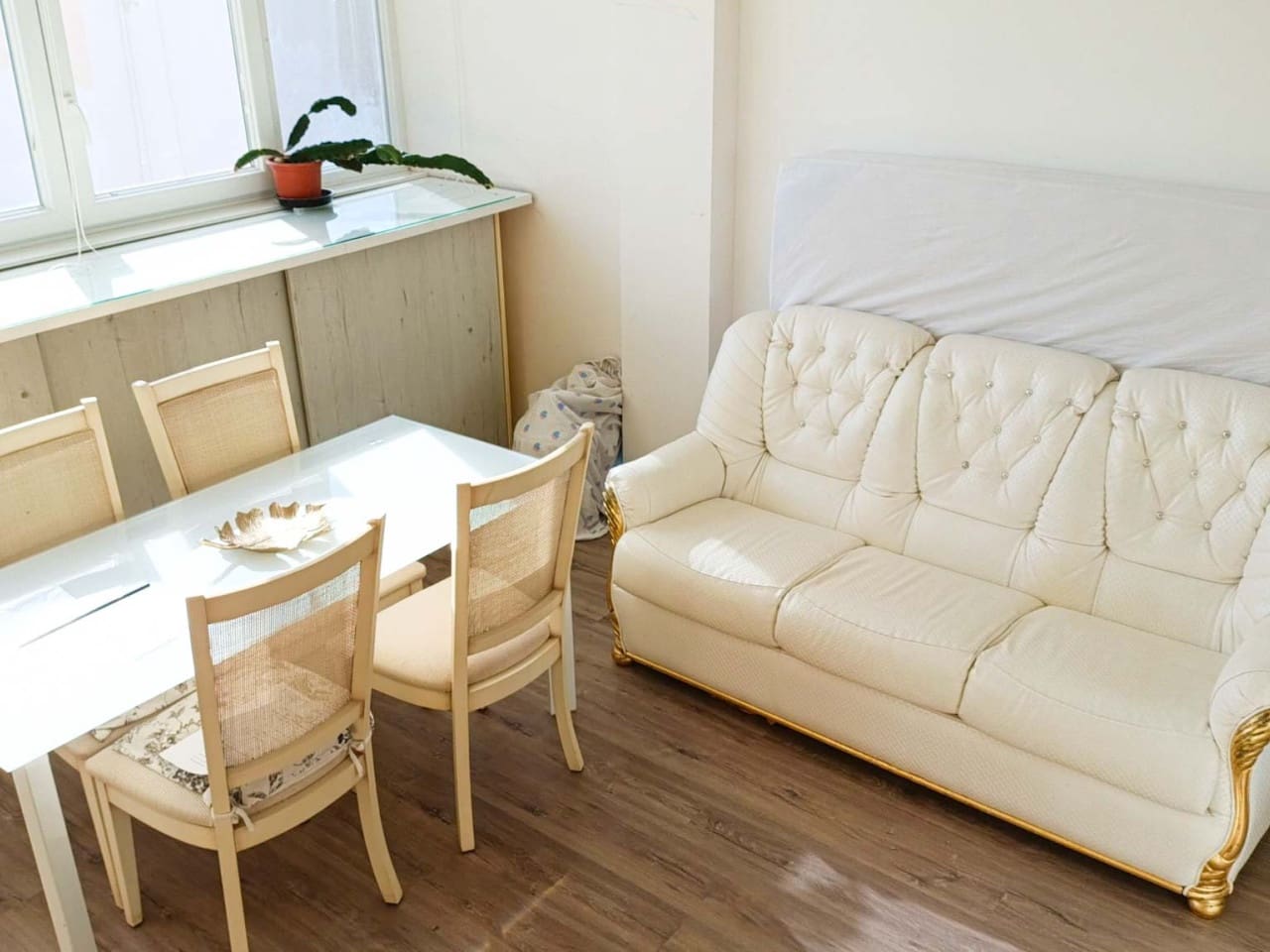 1 Zimmer Apartment zu verkaufen in Torrevieja mit Pool - 110.000 € (Ref: 9593305)