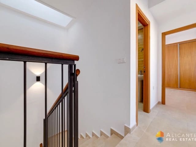 3 camera da letto Casa in vendita in Algorfa con garage - 310.000 € (Rif: 9599900)