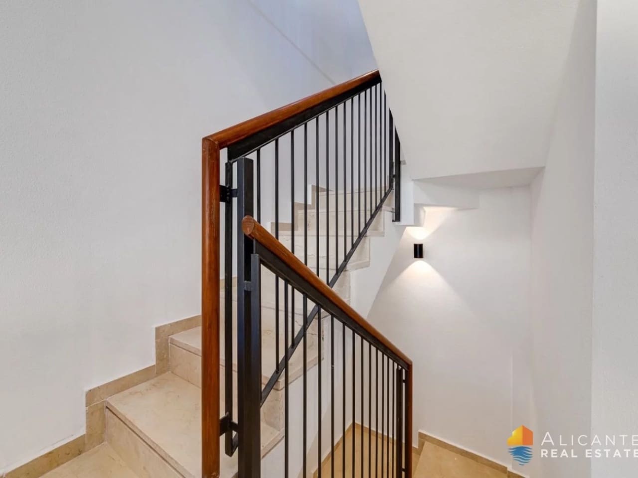 3 camera da letto Casa in vendita in Algorfa con garage - 310.000 € (Rif: 9599900)