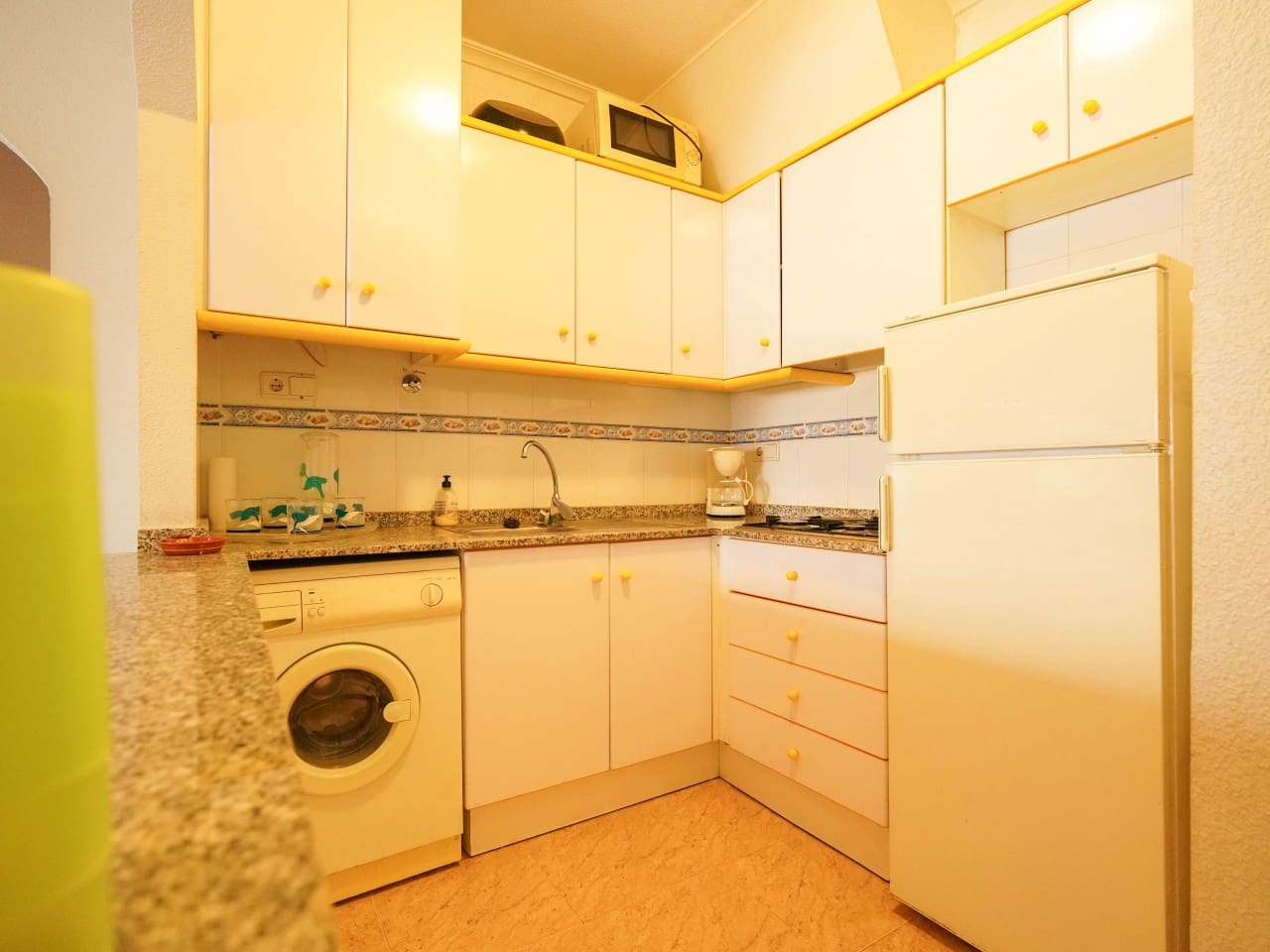 2 sovrum Lägenhet till salu i Torrevieja med pool - 129 000 € (Ref: 9603444)