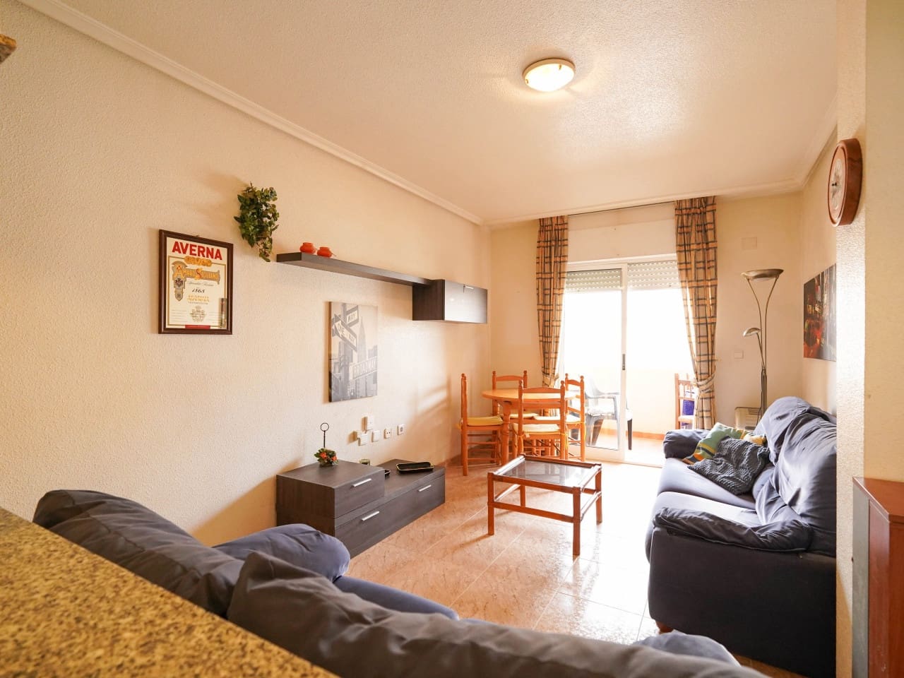 2 sovrum Lägenhet till salu i Torrevieja med pool - 129 000 € (Ref: 9603444)