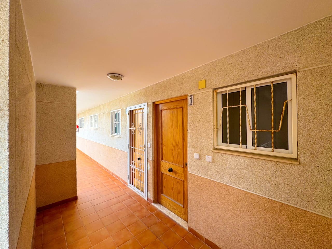 2 sovrum Lägenhet till salu i Torrevieja med pool - 129 000 € (Ref: 9603444)