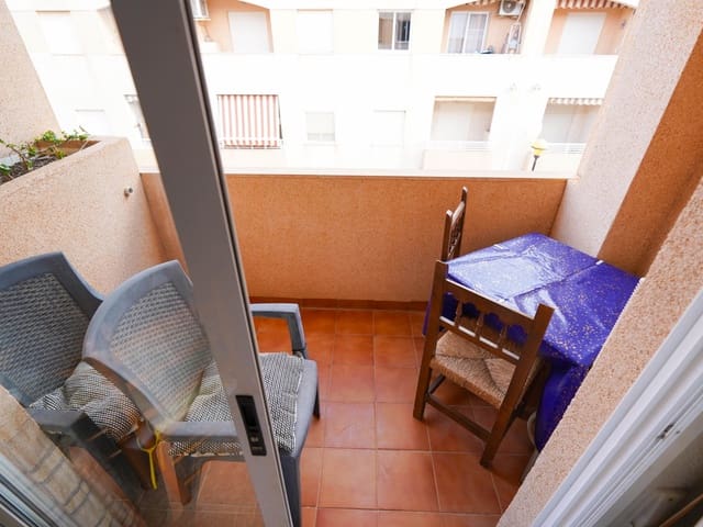 2 bedroom Apartment for sale in Nueva Torrevieja, Torrevieja with pool - € 129,000 (Ref: 9603444)