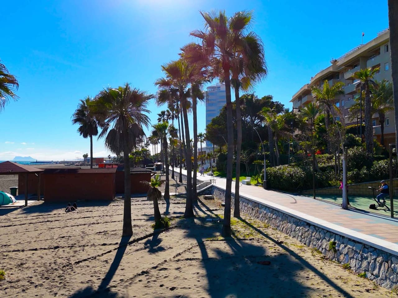 2 slaapkamer Appartement te koop in Estepona met zwembad garage - € 365.000 (Ref: 9604561)