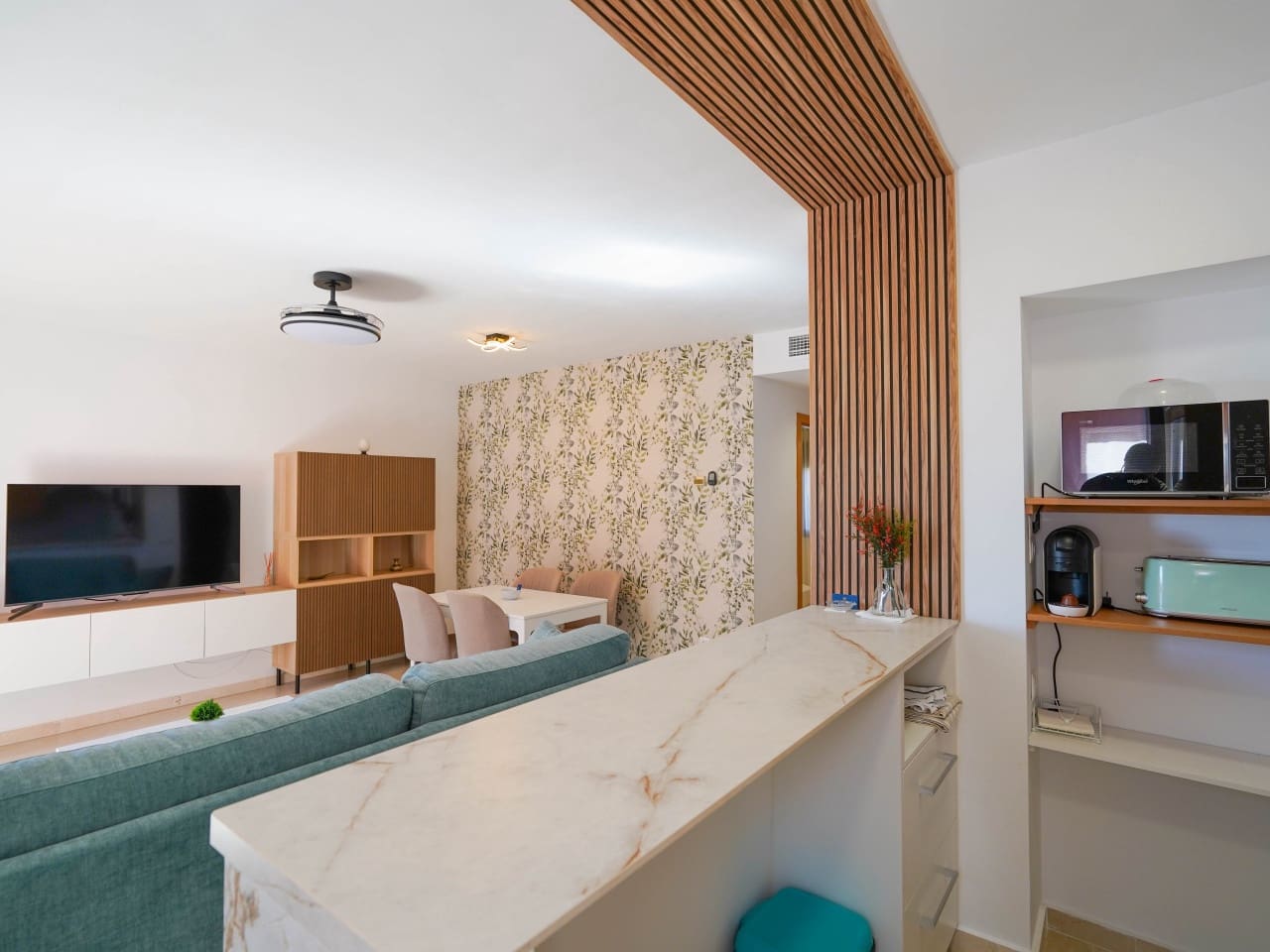 2 slaapkamer Appartement te koop in Estepona met zwembad garage - € 365.000 (Ref: 9604561)