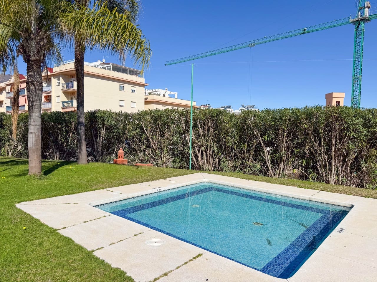 2 slaapkamer Appartement te koop in Estepona met zwembad garage - € 365.000 (Ref: 9604561)