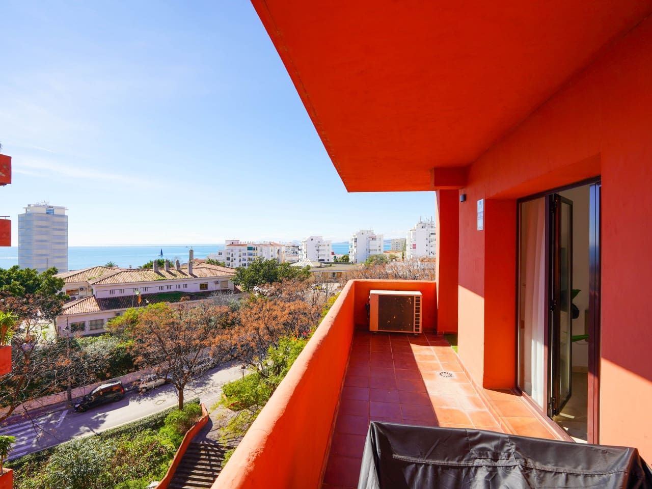 2 slaapkamer Appartement te koop in Estepona met zwembad garage - € 365.000 (Ref: 9604561)