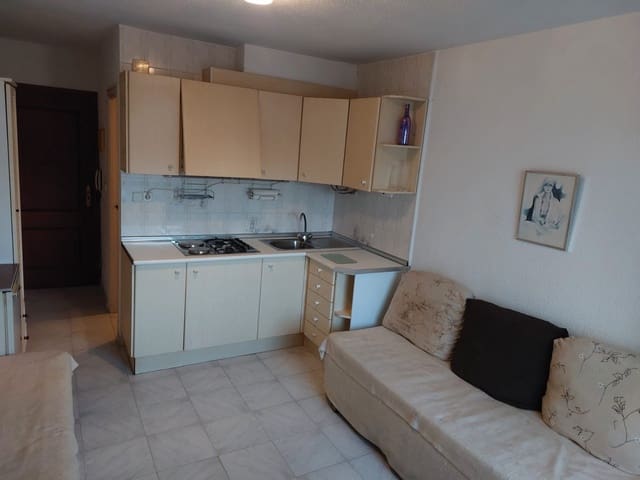 Apartment zu verkaufen in Puerto Deportivo, Torrevieja - 69.000 € (Ref: 9614533)