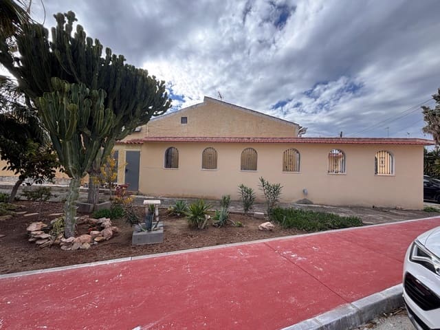 2 bedroom Villa for sale in El Chaparral - La Siesta - La Torreta, Torrevieja - € 112,000 (Ref: 9614534)