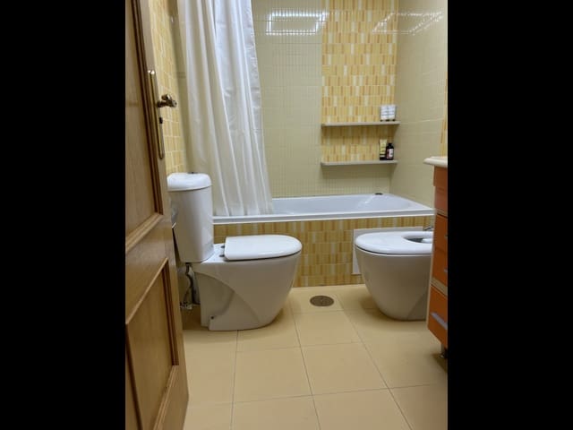 3 chambre Appartement à vendre à Playa de los Locos, Torrevieja avec garage - 286 000 € (Ref: 9620607)