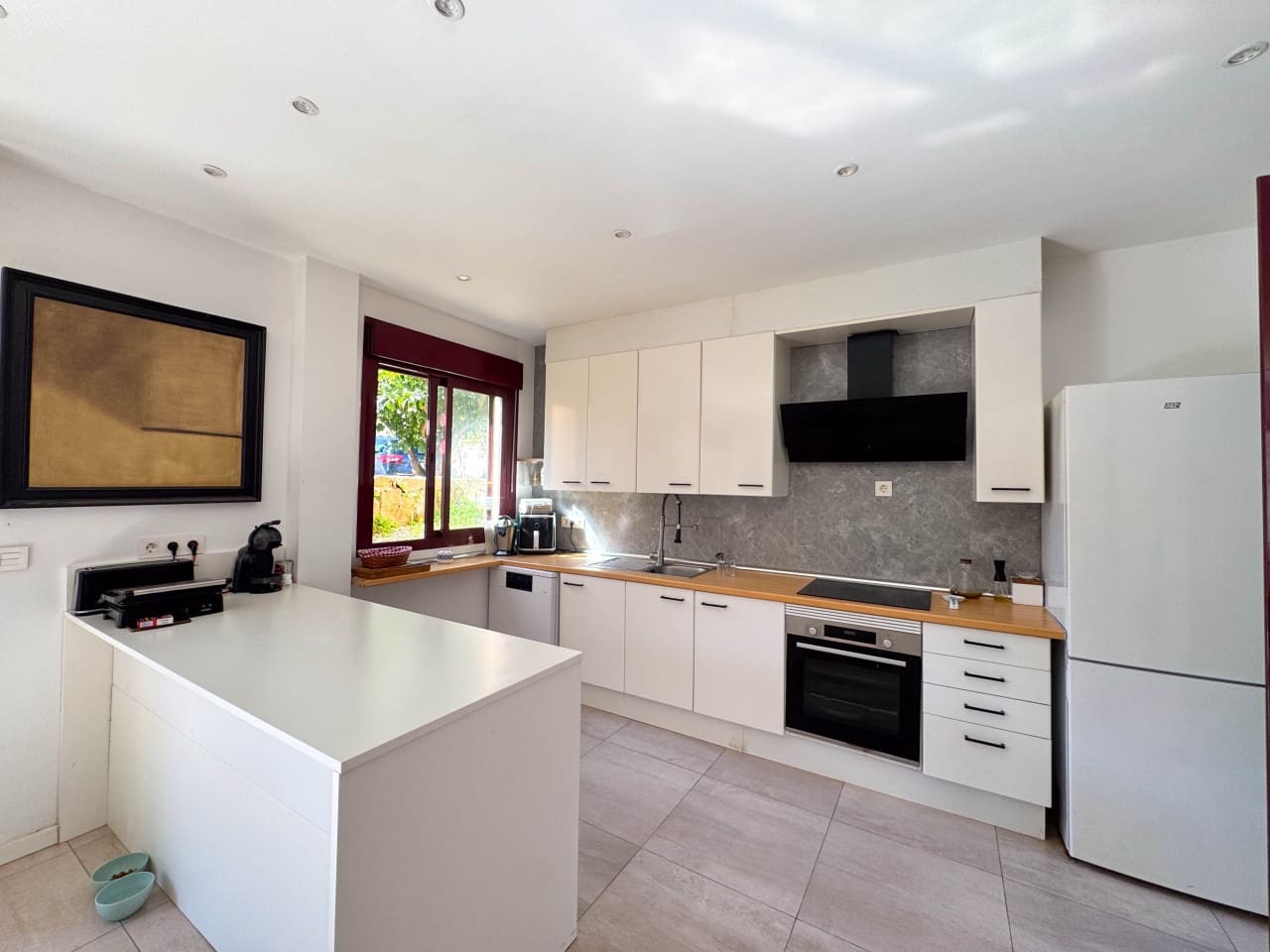 5 slaapkamer Villa te koop in Benahavis met zwembad garage - € 635.000 (Ref: 9625147)