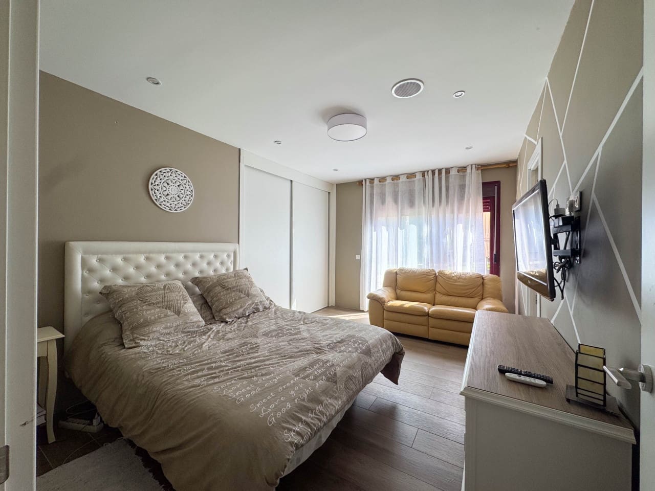 5 slaapkamer Villa te koop in Benahavis met zwembad garage - € 635.000 (Ref: 9625147)