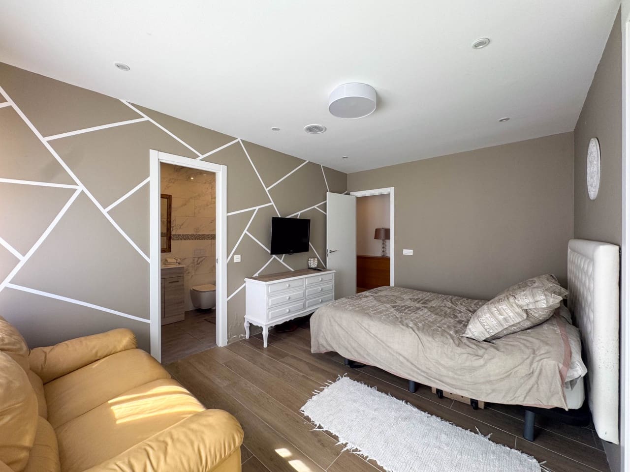 5 slaapkamer Villa te koop in Benahavis met zwembad garage - € 635.000 (Ref: 9625147)