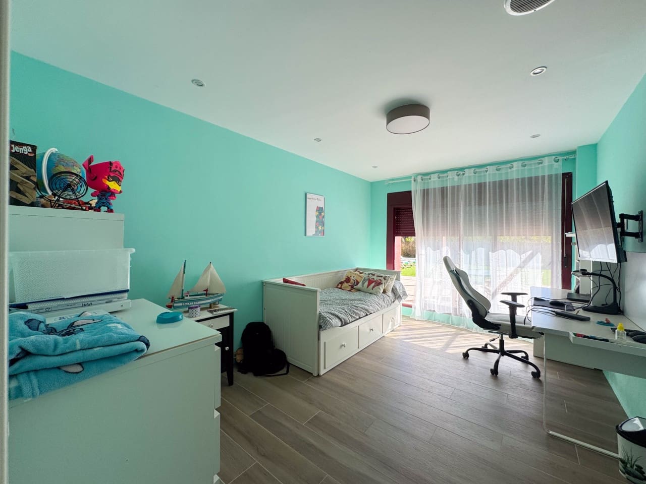 5 slaapkamer Villa te koop in Benahavis met zwembad garage - € 635.000 (Ref: 9625147)