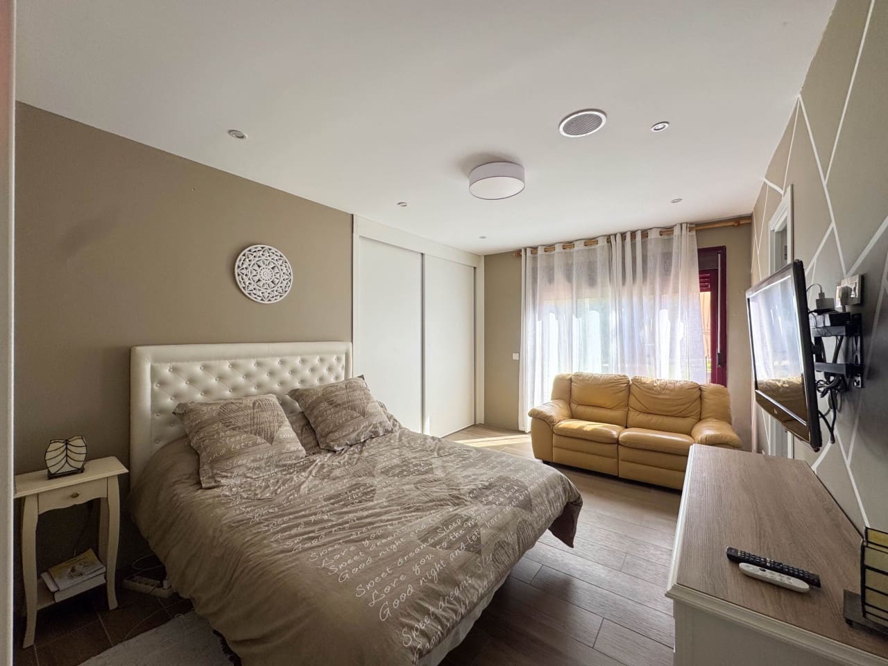 5 slaapkamer Villa te koop in Benahavis met zwembad garage - € 635.000 (Ref: 9625147)