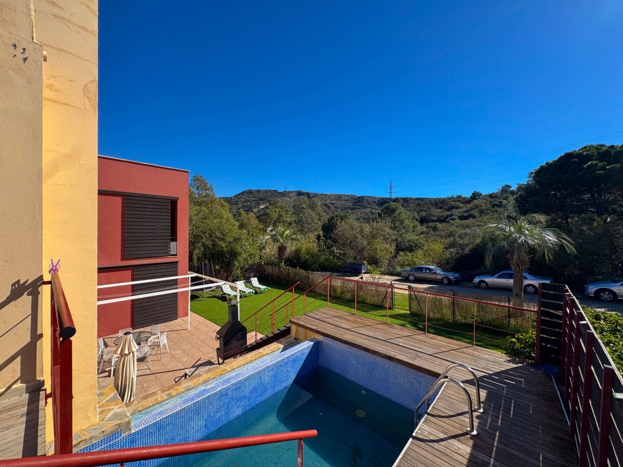 5 slaapkamer Villa te koop in Benahavis met zwembad garage - € 635.000 (Ref: 9625147)