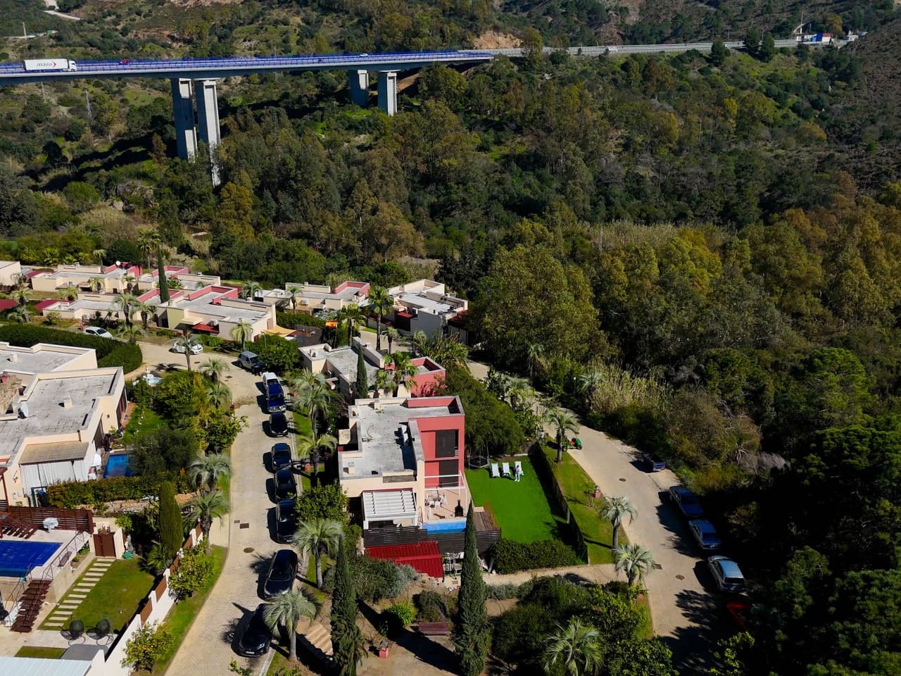 5 slaapkamer Villa te koop in Benahavis met zwembad garage - € 635.000 (Ref: 9625147)