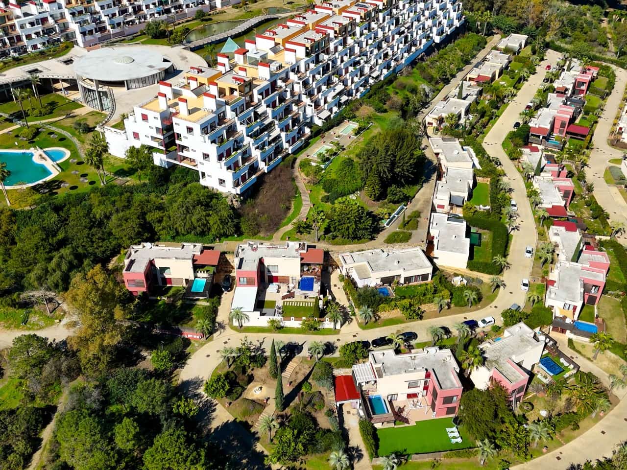 5 slaapkamer Villa te koop in Benahavis met zwembad garage - € 635.000 (Ref: 9625147)