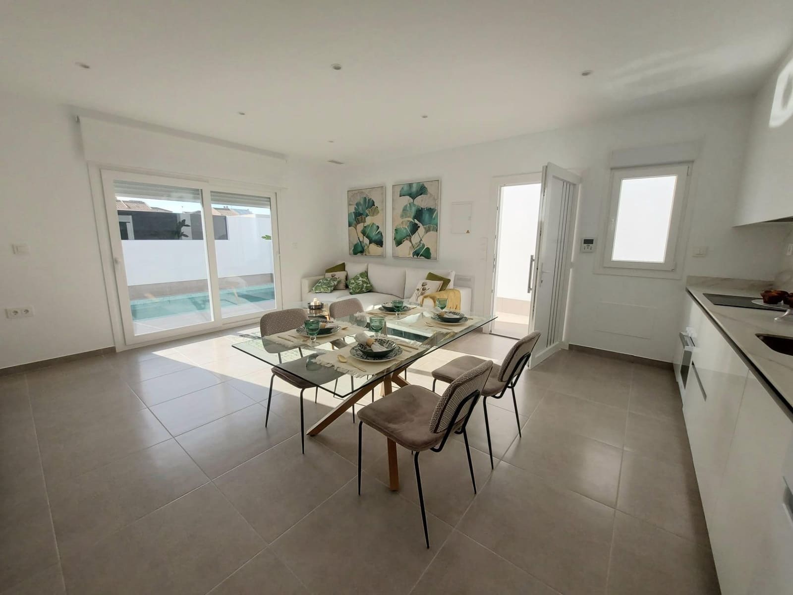 3 bedroom Villa for sale in Roldan with pool garage - € 272,500 (Ref: 9625387)