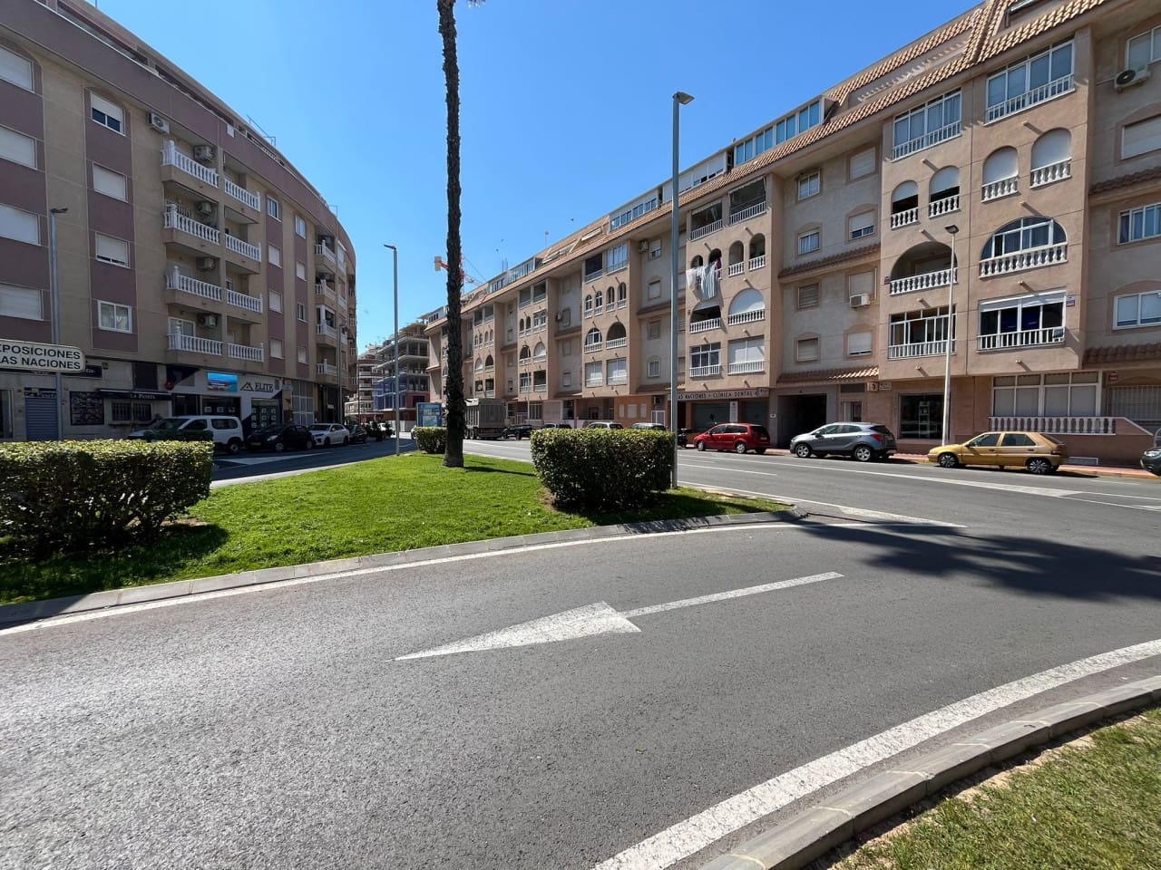 2 soverom Leilighet til salgs i Torrevieja med svømmebasseng - € 119 900 (Ref: 9626990)