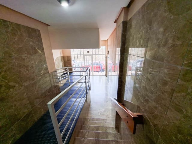 2 quarto Apartamento para venda em Centro - Muelle Pesquero, Torrevieja - 188 000 € (Ref: 9629257)