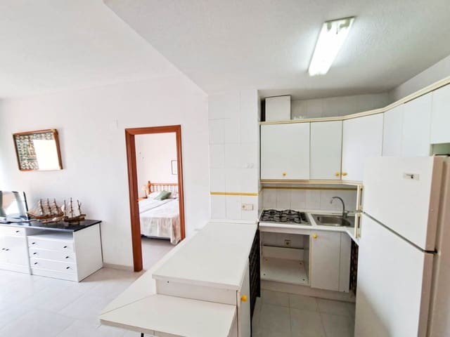 1 bedroom Apartment for sale in Centro - Muelle Pesquero, Torrevieja - € 122,000 (Ref: 9629258)