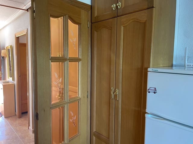 2 bedroom Apartment for sale in El Moncayo - El Pòrtic, Guardamar del Segura with pool garage - € 139,900 (Ref: 9635086)