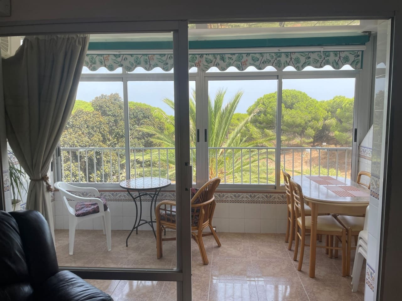 2 Zimmer Apartment zu verkaufen in Guardamar del Segura mit Pool Garage - 135.000 € (Ref: 9635086)