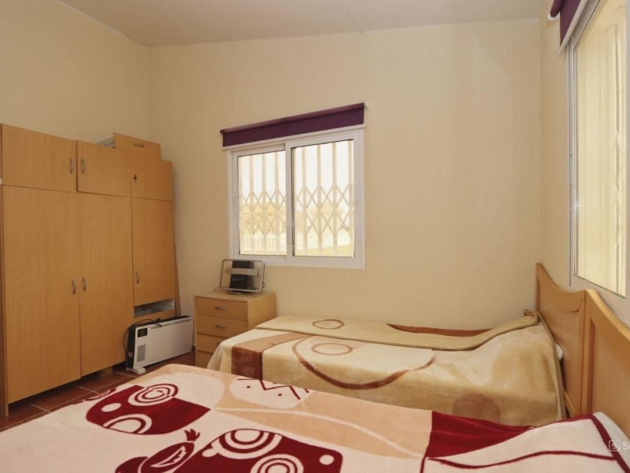 4 makuuhuone Huvila myytävänä paikassa Playa Flamenca mukana uima-altaan 
autotalli - 580 000 € (Ref: 9638904)