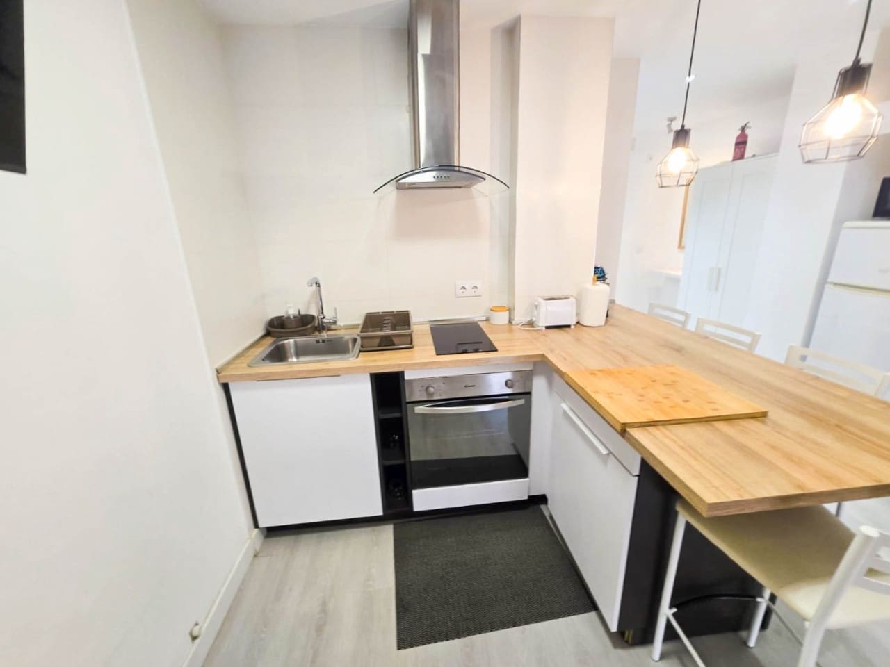 Apartment zu verkaufen in Torrevieja mit Pool - 99.500 € (Ref: 9650823)