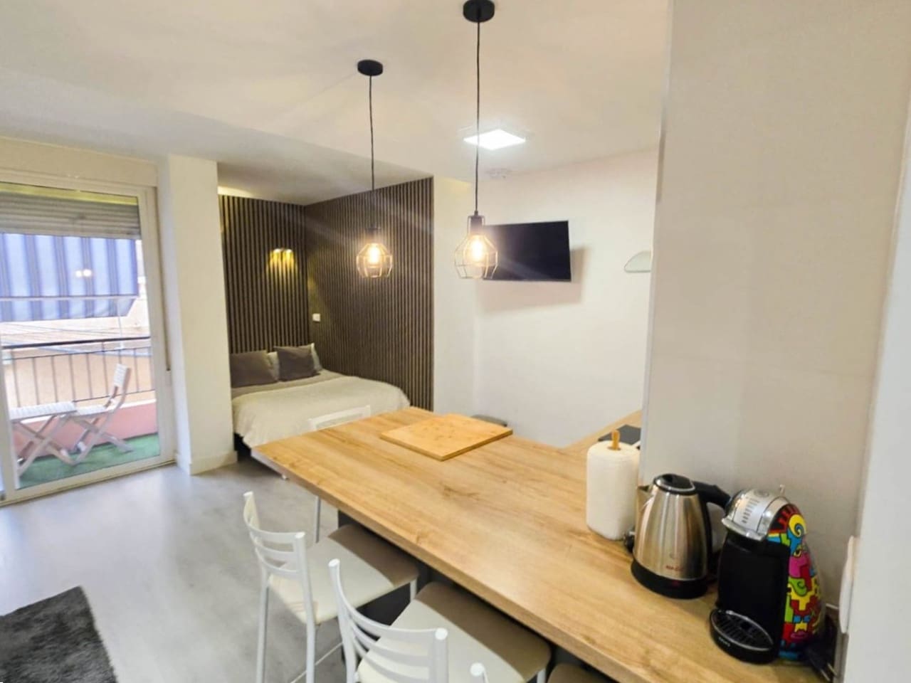 Apartment zu verkaufen in Torrevieja mit Pool - 99.500 € (Ref: 9650823)