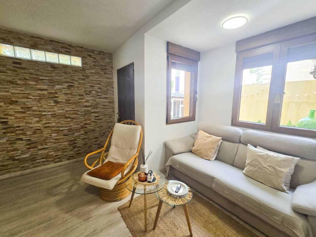 3 bedroom Townhouse for sale in Torrevieja with pool - € 189,900 (Ref: 9650824)