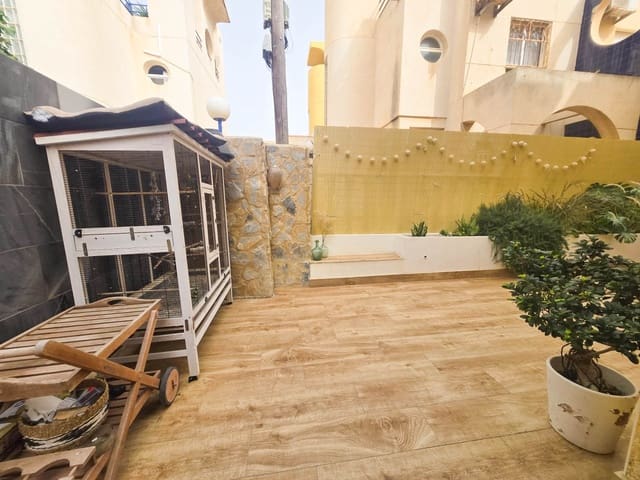 3 chambre Maison de Ville à vendre à Los Frutales, Torrevieja avec piscine - 189 900 € (Ref: 9650824)