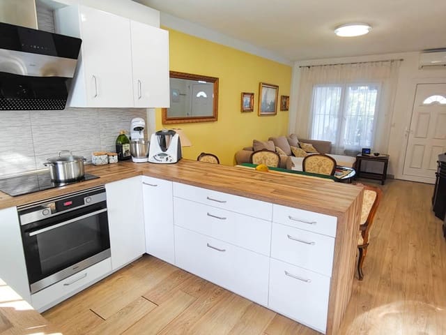 2 sovrum Villa till salu i Torreblanca, Torrevieja med pool - 210 000 € (Ref: 9654307)