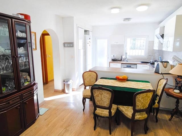 2 sovrum Villa till salu i Torreblanca, Torrevieja med pool - 210 000 € (Ref: 9654307)