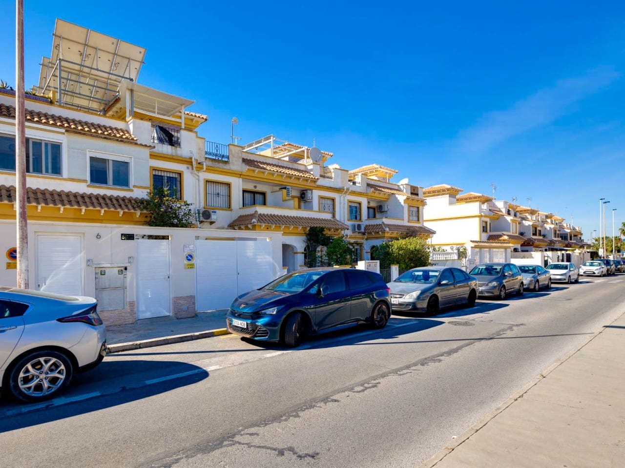 3 soverom Hus til salgs i Aguas Nuevas med svømmebasseng - € 249 900 (Ref: 9654308)