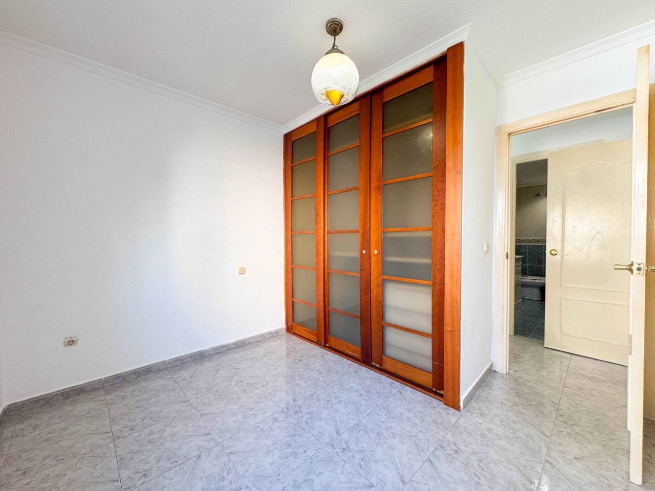 3 chambre Appartement à vendre à Marbella avec piscine garage - 639 000 € (Ref: 9667009)