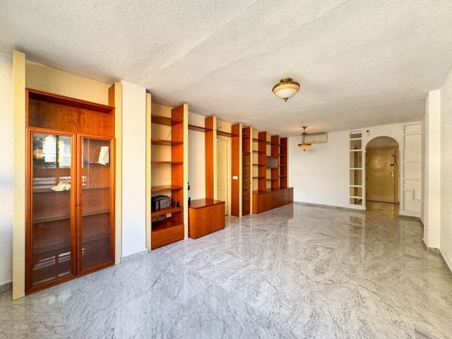 3 chambre Appartement à vendre à Playa de Fontanilla, Marbella avec piscine garage - 639 000 € (Ref: 9667009)