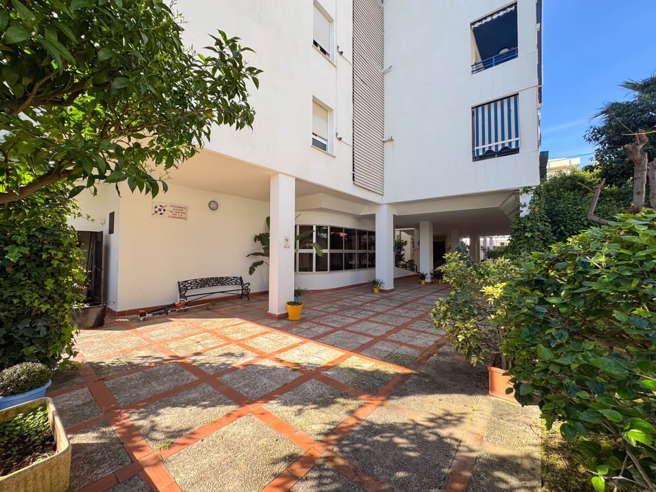3 chambre Appartement à vendre à Marbella avec piscine garage - 639 000 € (Ref: 9667009)