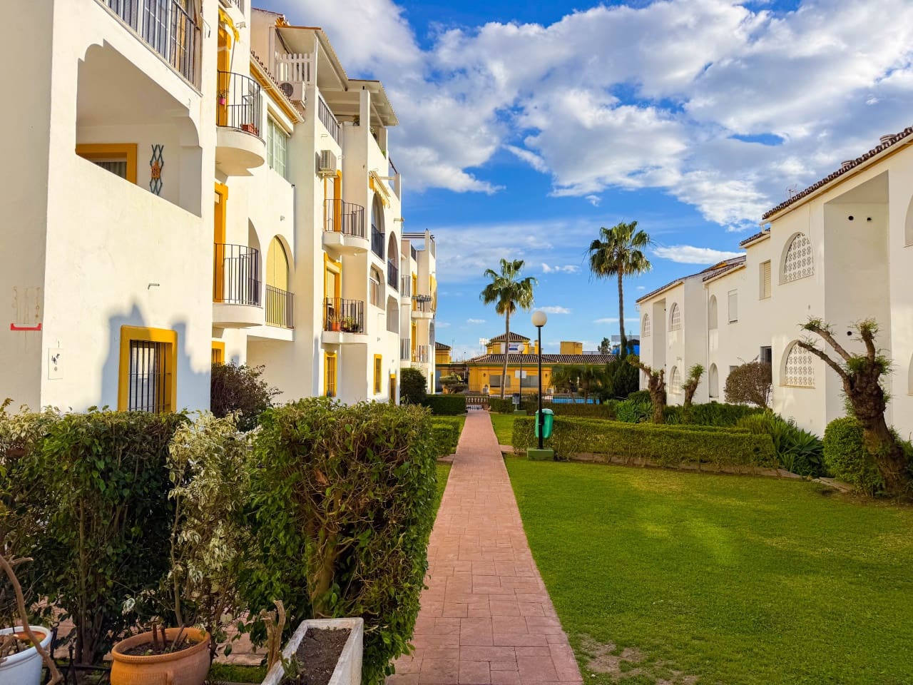 2 sovrum Lägenhet till salu i Cancelada med pool garage - 290 000 € (Ref: 9669897)