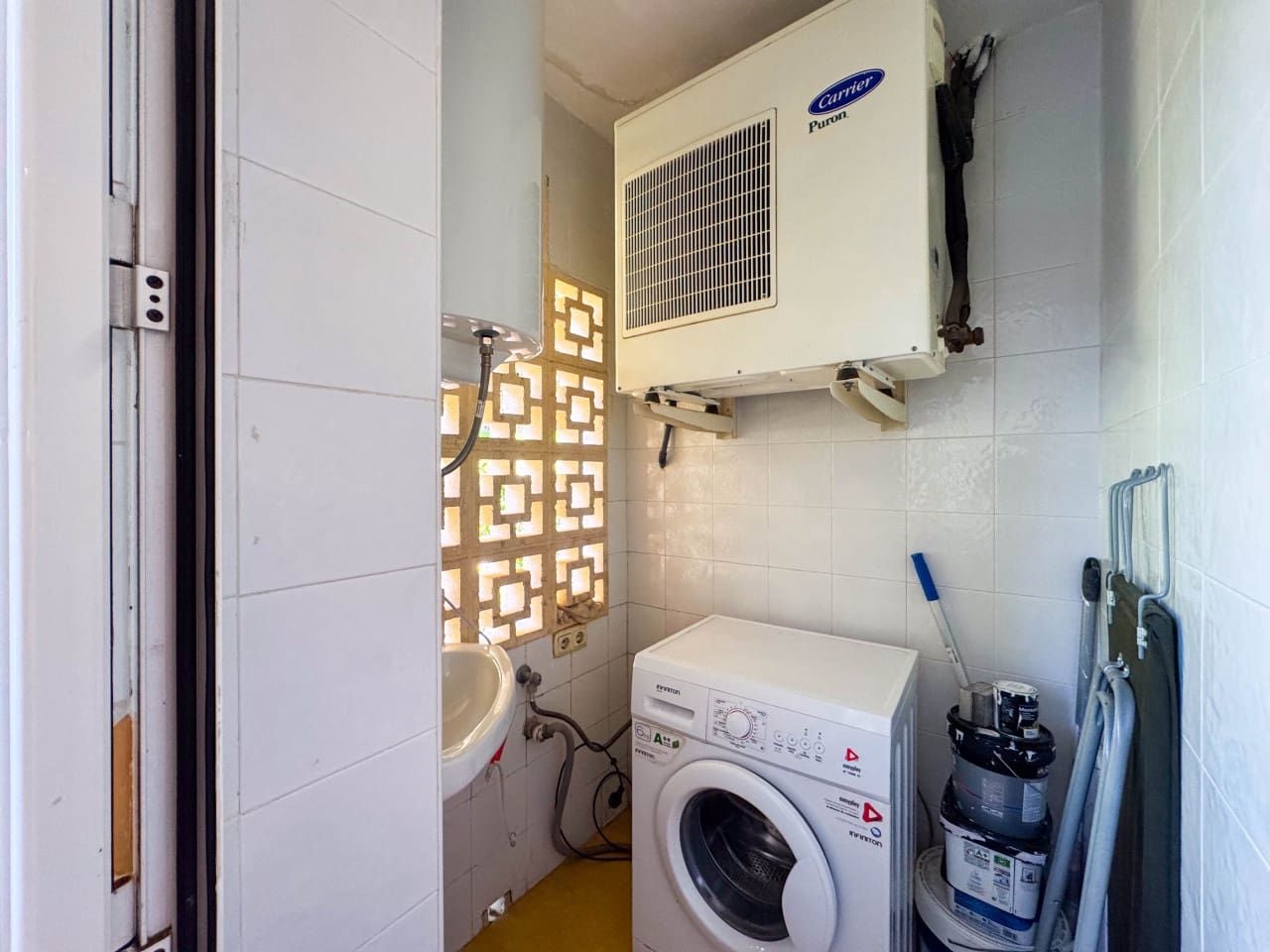 2 bedroom Apartment for sale in Marbella with pool garage - € 437,000 (Ref: 9669898)