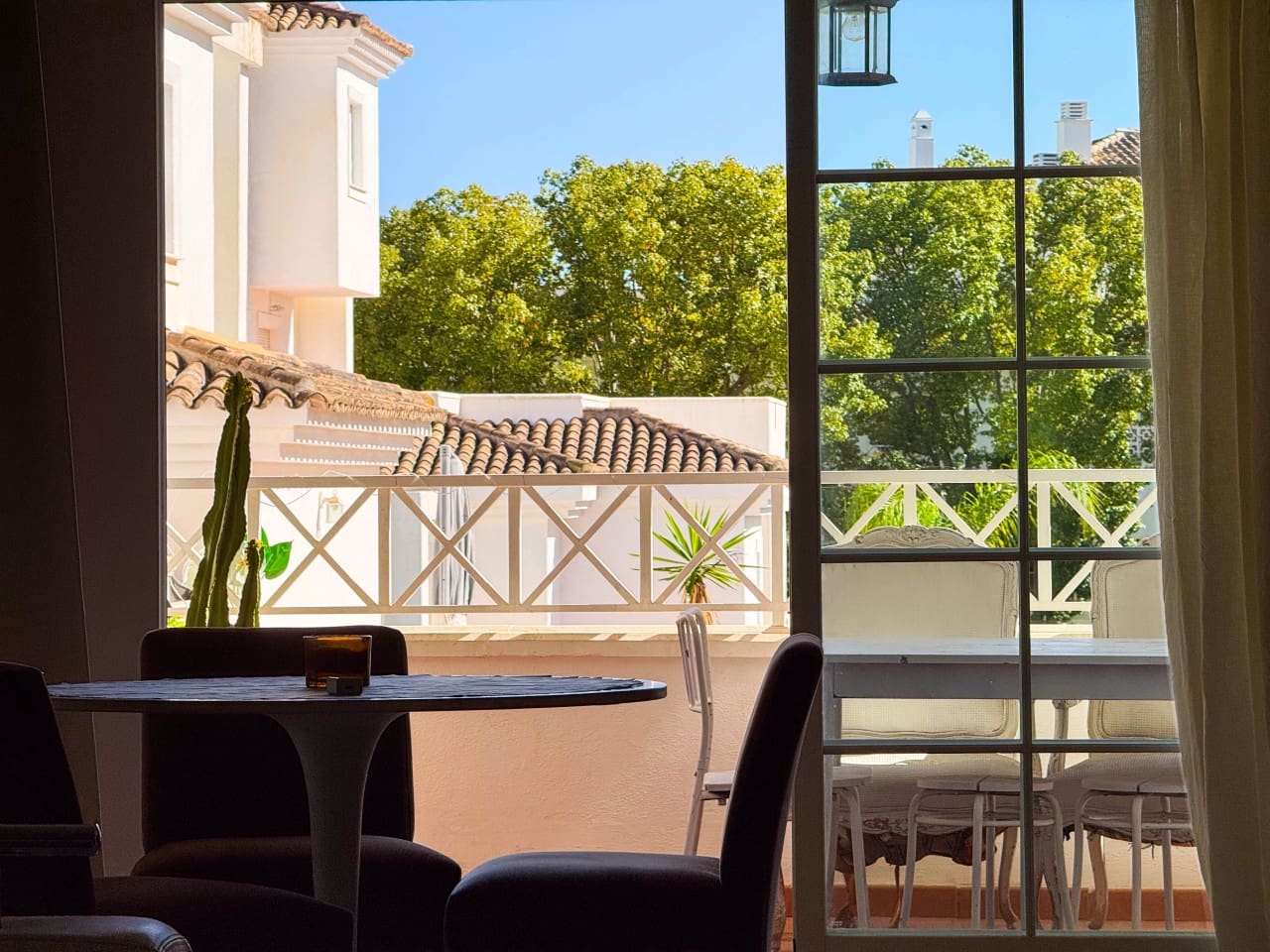 2 bedroom Apartment for sale in Marbella with pool garage - € 437,000 (Ref: 9669898)