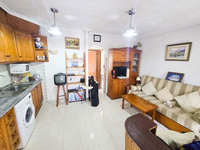 1 makuuhuone Huvila myytävänä paikassa Los Frutales, Torrevieja - 149 900 € (Ref: 9671241)