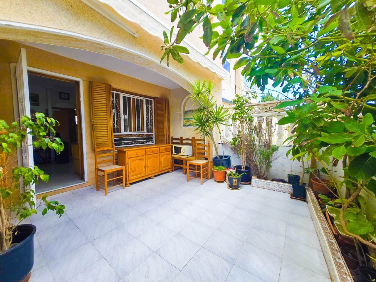 1 makuuhuone Huvila myytävänä paikassa Torrevieja - 149 900 € (Ref: 9671241)