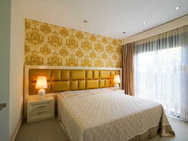 3 chambre Villa/Maison à vendre à Ciudad Quesada, Rojales avec piscine garage - 459 000 € (Ref: 9691302)