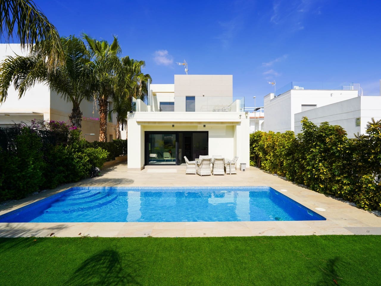 3 chambre Villa/Maison à vendre à Ciudad Quesada avec piscine garage - 459 000 € (Ref: 9691302)