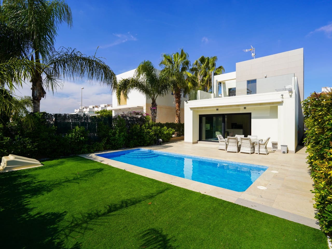 3 chambre Villa/Maison à vendre à Ciudad Quesada avec piscine garage - 459 000 € (Ref: 9691302)